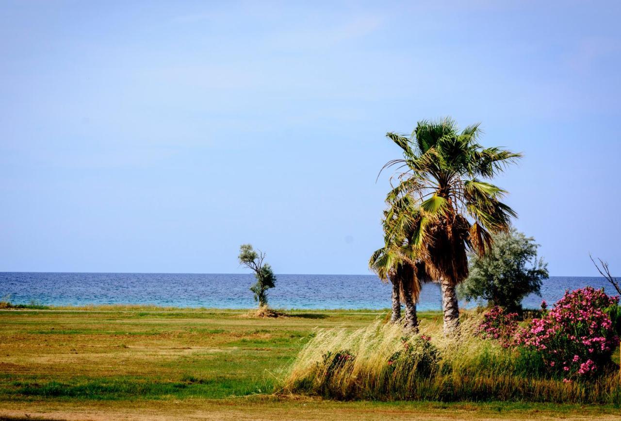 Nafsika Suites (Adults Only) Νέα Μουδανιά Εξωτερικό φωτογραφία