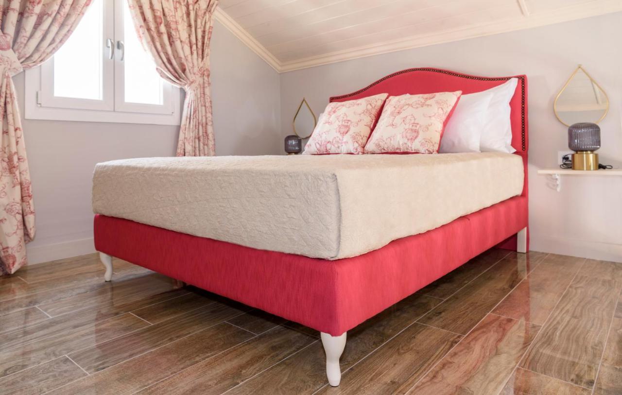 Nafsika Suites (Adults Only) Νέα Μουδανιά Εξωτερικό φωτογραφία