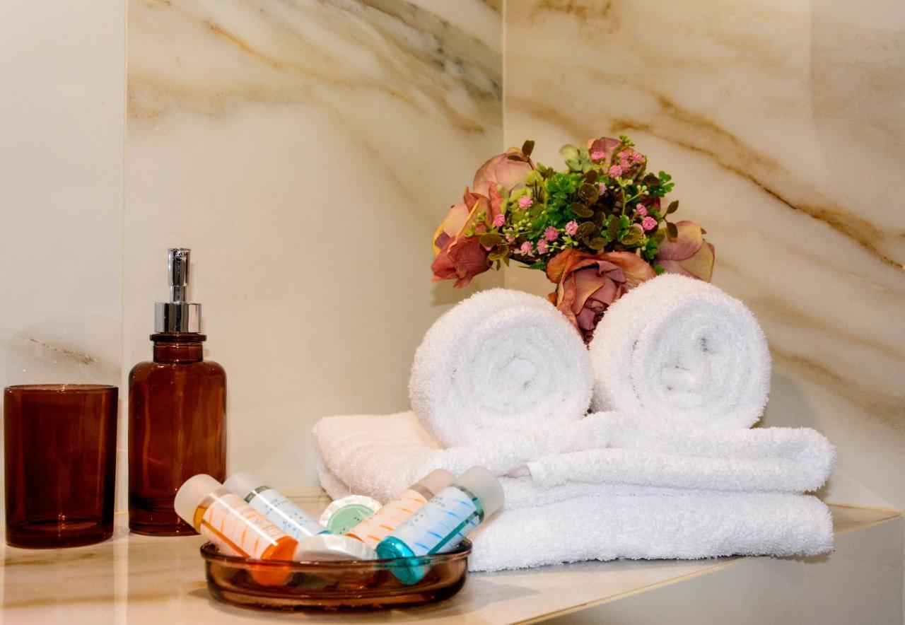 Nafsika Suites (Adults Only) Νέα Μουδανιά Εξωτερικό φωτογραφία