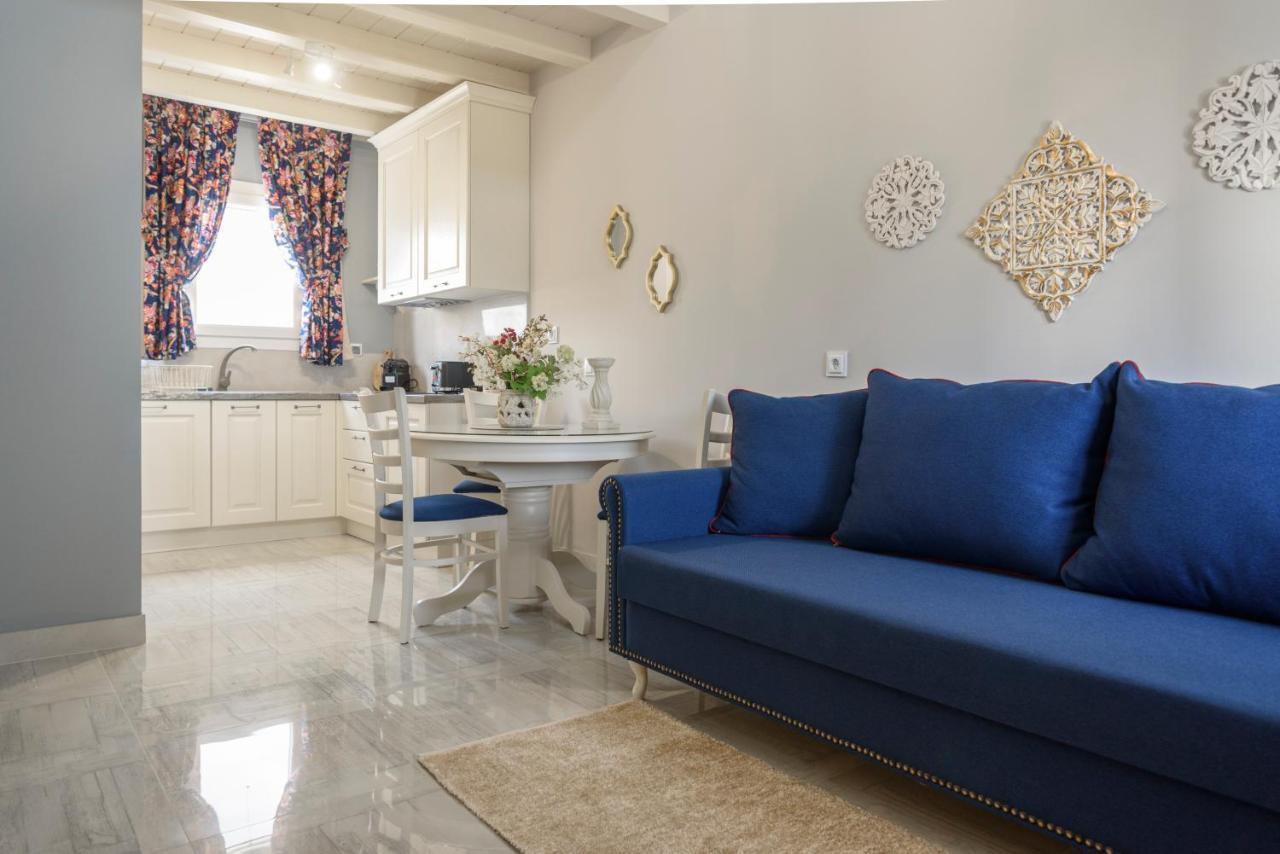 Nafsika Suites (Adults Only) Νέα Μουδανιά Εξωτερικό φωτογραφία